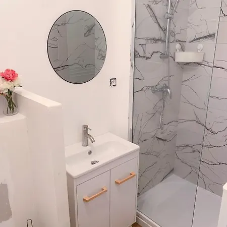 Agreable Maison De Avec Jardin A Rouen 아파트